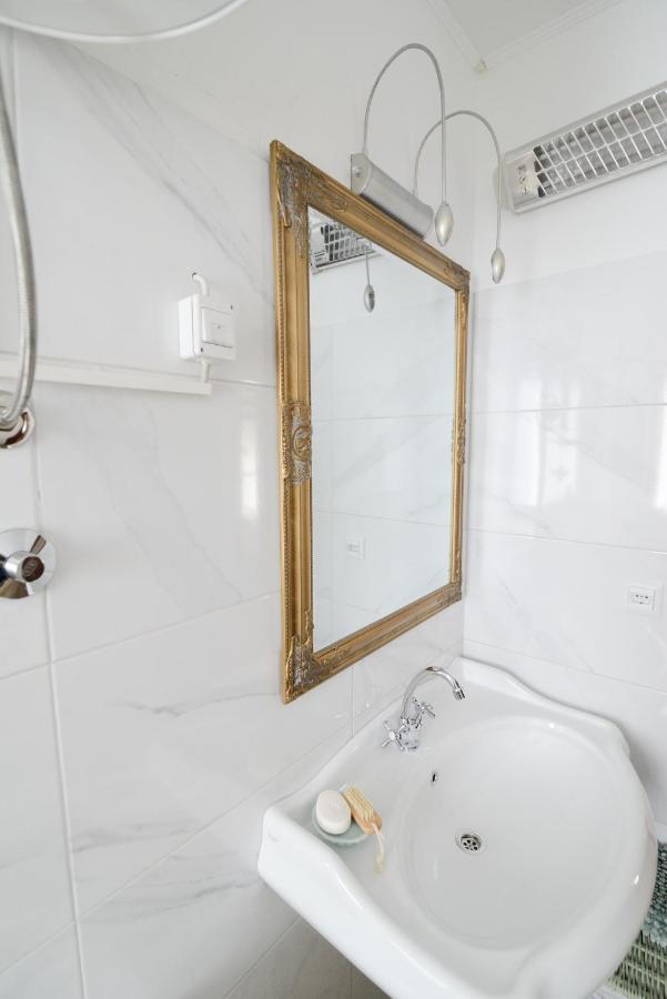 Apartment Glicinija Zadar Buitenkant foto