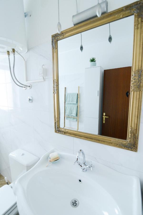 Apartment Glicinija Zadar Buitenkant foto